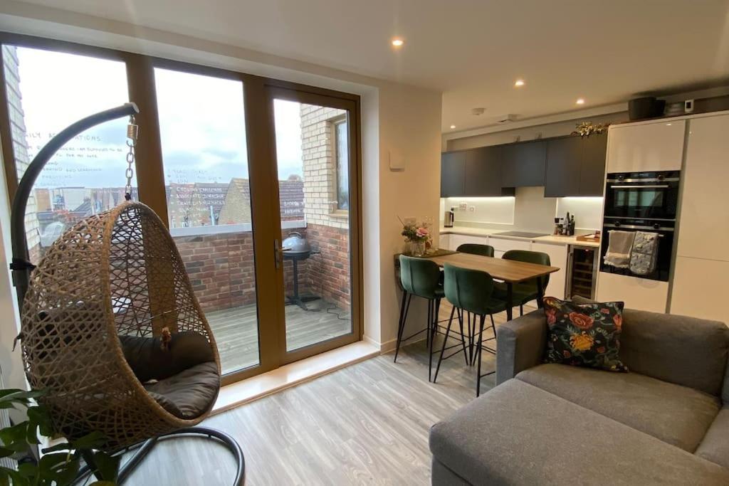 London Luxe: Stylish Studio Экстерьер фото